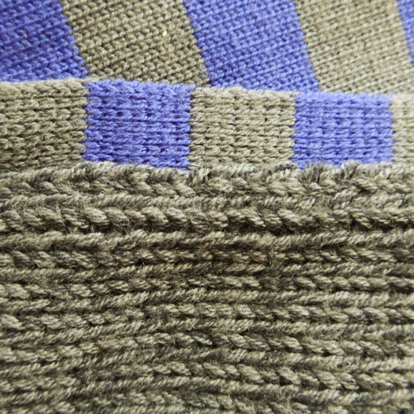 Lululemon Women Wool Blissed Out Circle Scarf (Flawed) - Picture 4 of 10